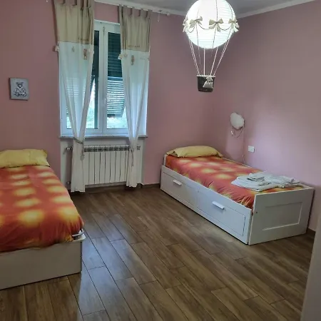 Beds House, Pace E Tranquillita A 5 Min Dal Mare.. Apartment Avegno Exterior photo